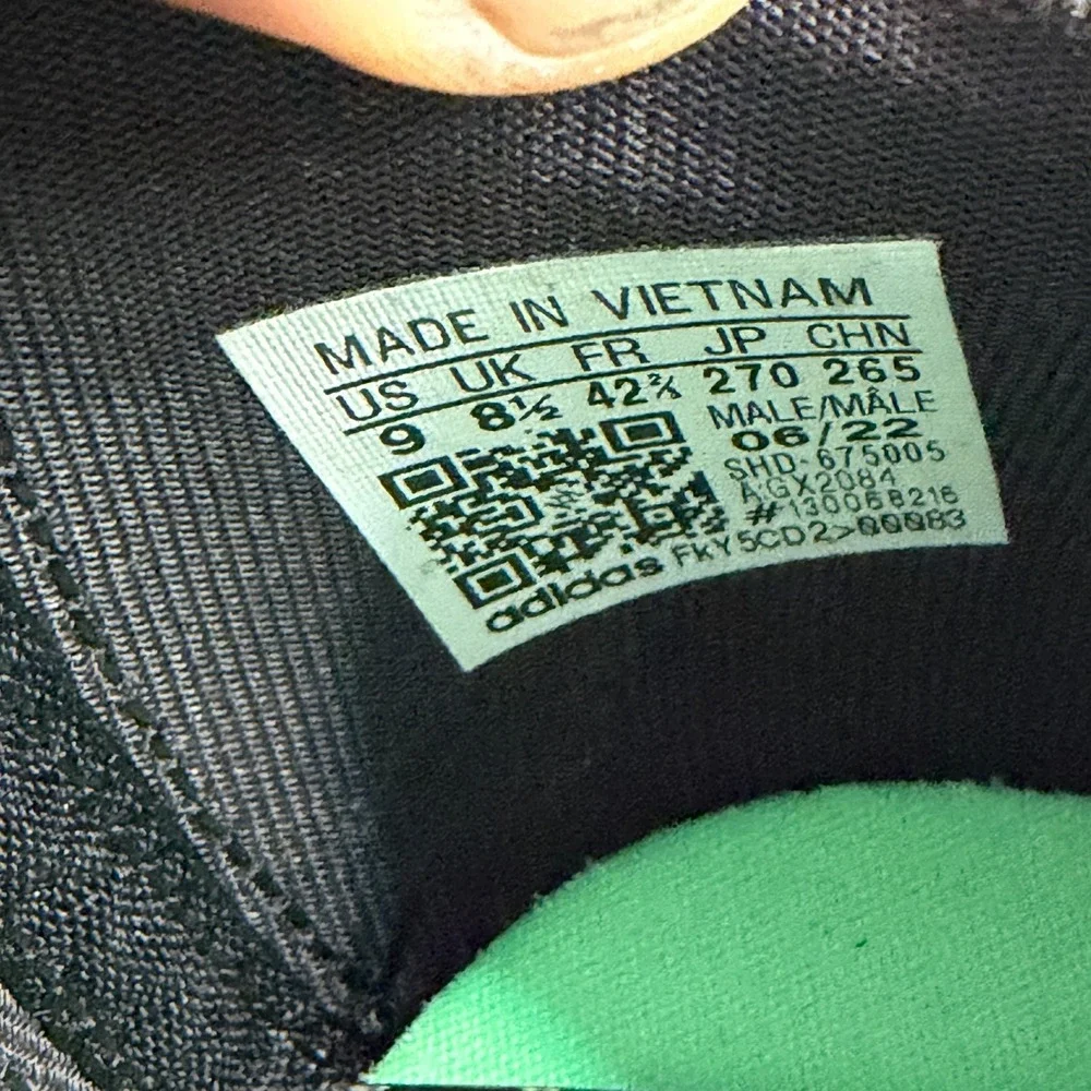 Size 9 Adidas NMD_V3 Originals Black Gray‎ Mens Athletic Sneakers GX2084